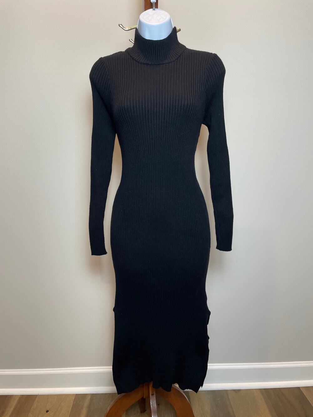 Magaschoni Dress Size M Black Ribbed Mock Neck Stretch Knit Midi Side Slits NWT
